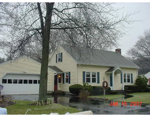Unit for sale at 16 Raven St, Leominster, MA 01453