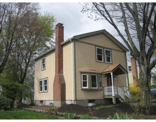 Unit for sale at 10 Chase Rd, Waltham, MA 02452