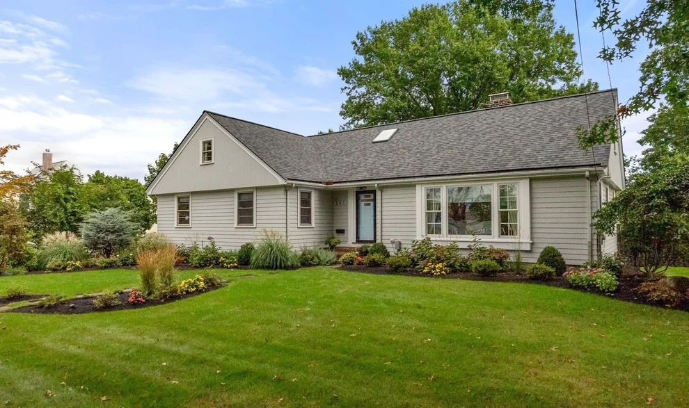 Unit for sale at 253 Pond St, Winchester, MA 01890