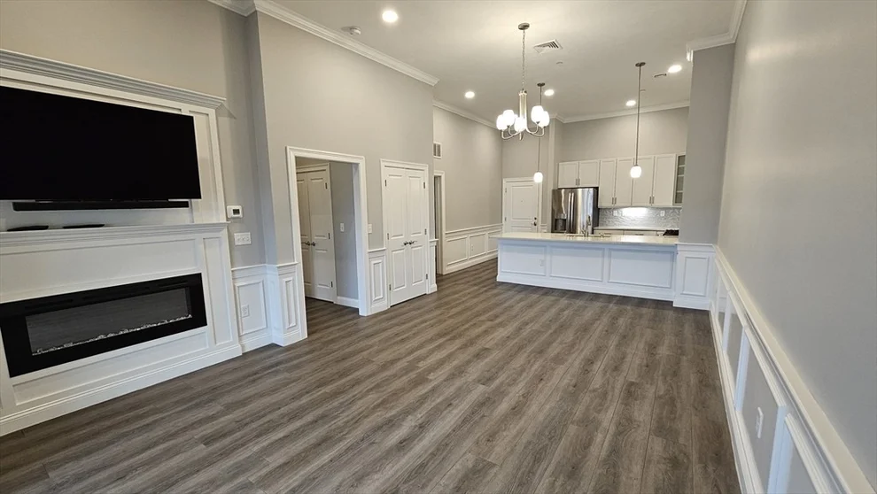 Unit for sale at 320 Middlesex Ave, Medford, MA 02155