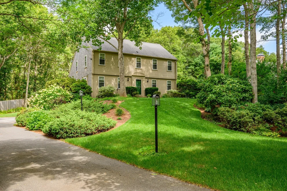 Unit for sale at 8 Crestview Dr Ext, Sandwich, MA 02537