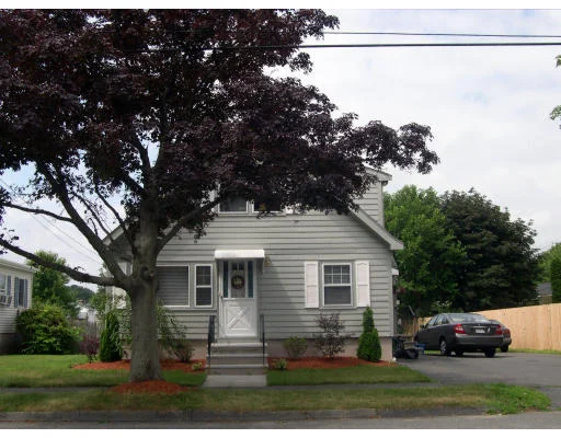 Unit for sale at 20 Sabino Farm Road, Peabody, MA 01960