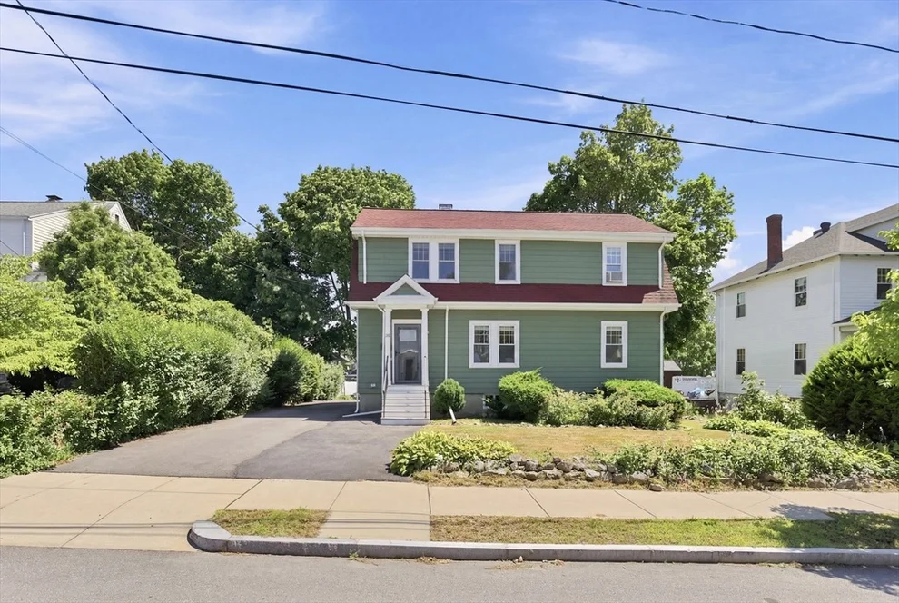 Unit for sale at 40 Lurton St, Quincy, MA 02169