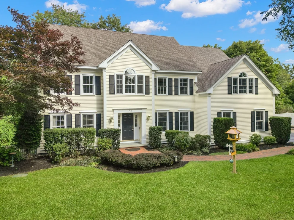 Unit for sale at 27 Morningside Drive, Topsfield, MA 01983