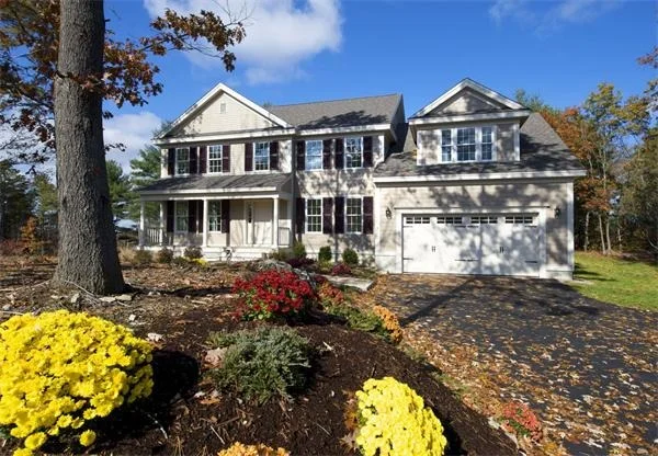 Unit for sale at 6 Livingston Lane, Newbury, MA 01951