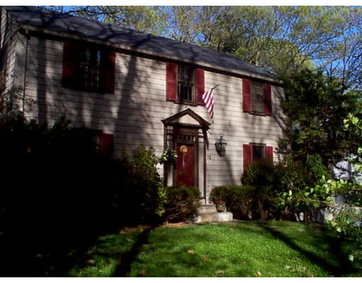 Unit for sale at 12 Fernway, Lynnfield, MA 01940