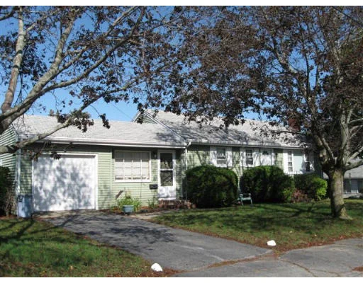 Unit for sale at 20 Peter Rd, Weymouth, MA 02191