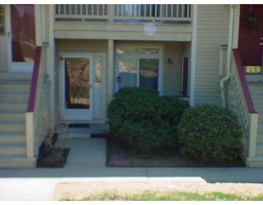 Unit for sale at 23 Bradford Common, Braintree, MA 02184