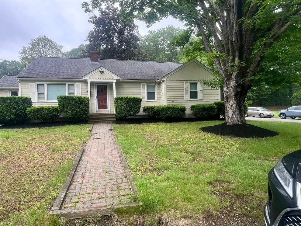 Unit for sale at 50 Kittredge Rd, Framingham, MA 01702