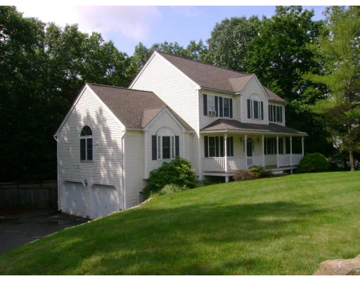 Unit for sale at 100 Londonderry Way, Uxbridge, MA 01569