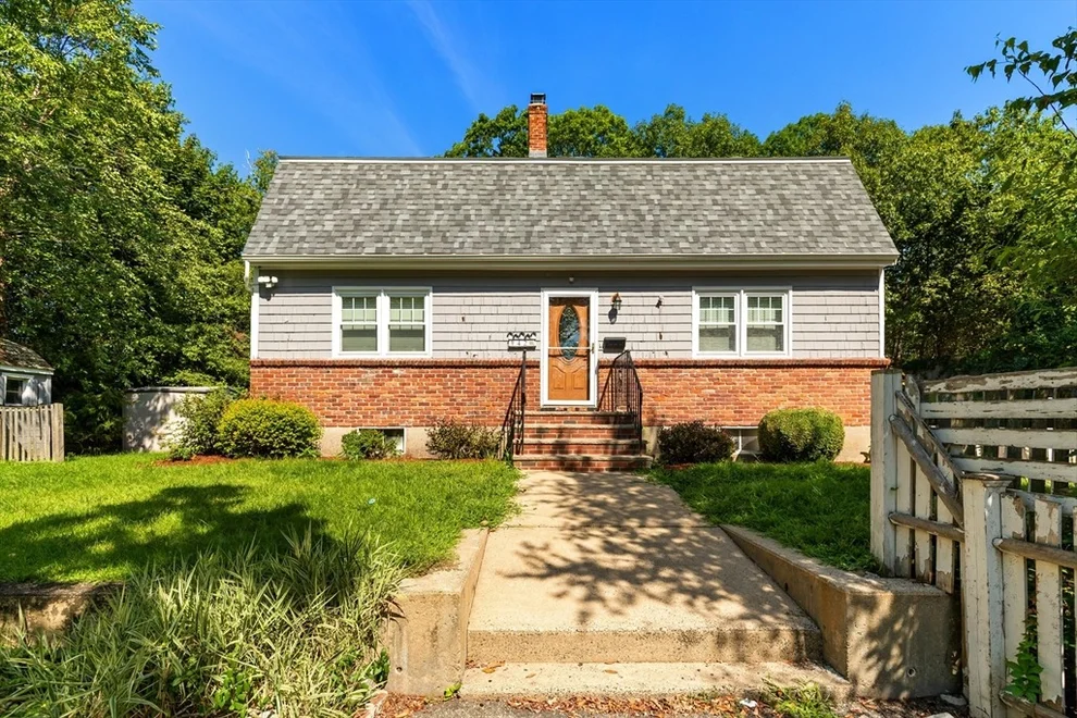 Unit for sale at 42 Thistle Street, Lynn, MA 01905