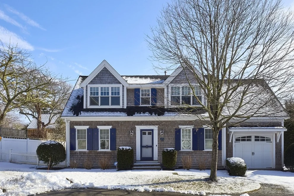 Unit for sale at 580 Route 28, Harwich, MA 02646