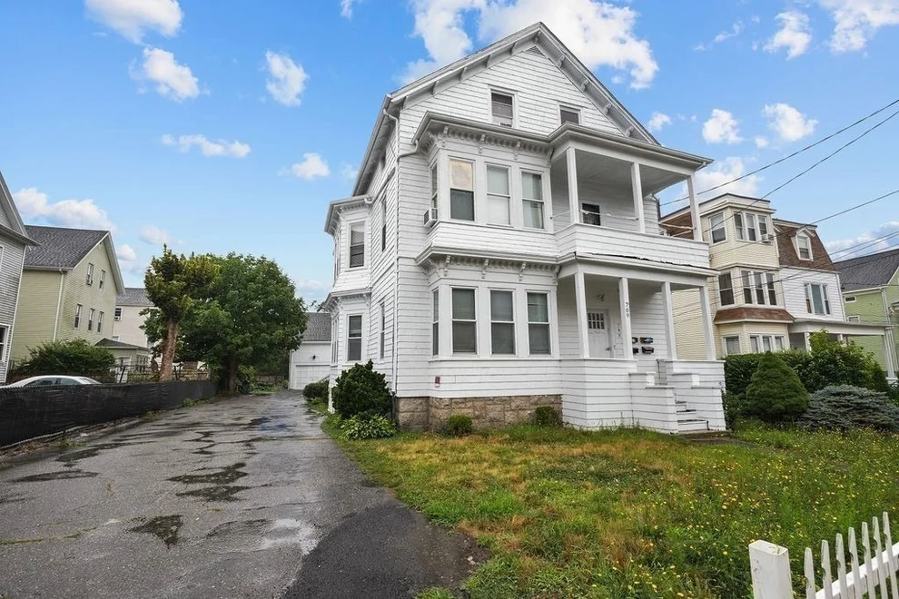 Unit for sale at 709 Second St, Fall River, MA 02721