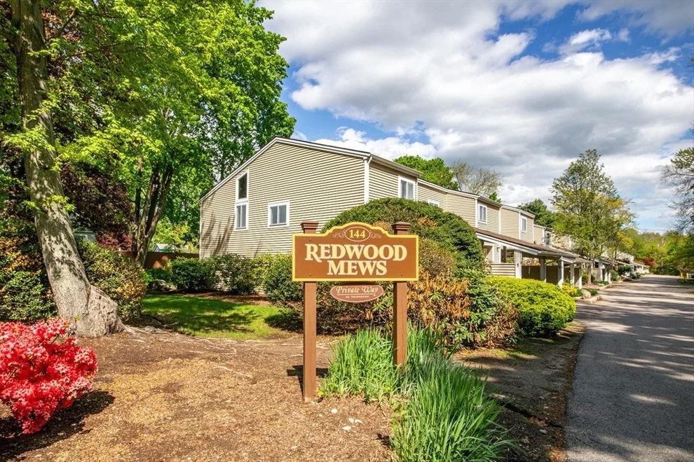 Unit for sale at 2 Redwood Mews, Walpole, MA 02032