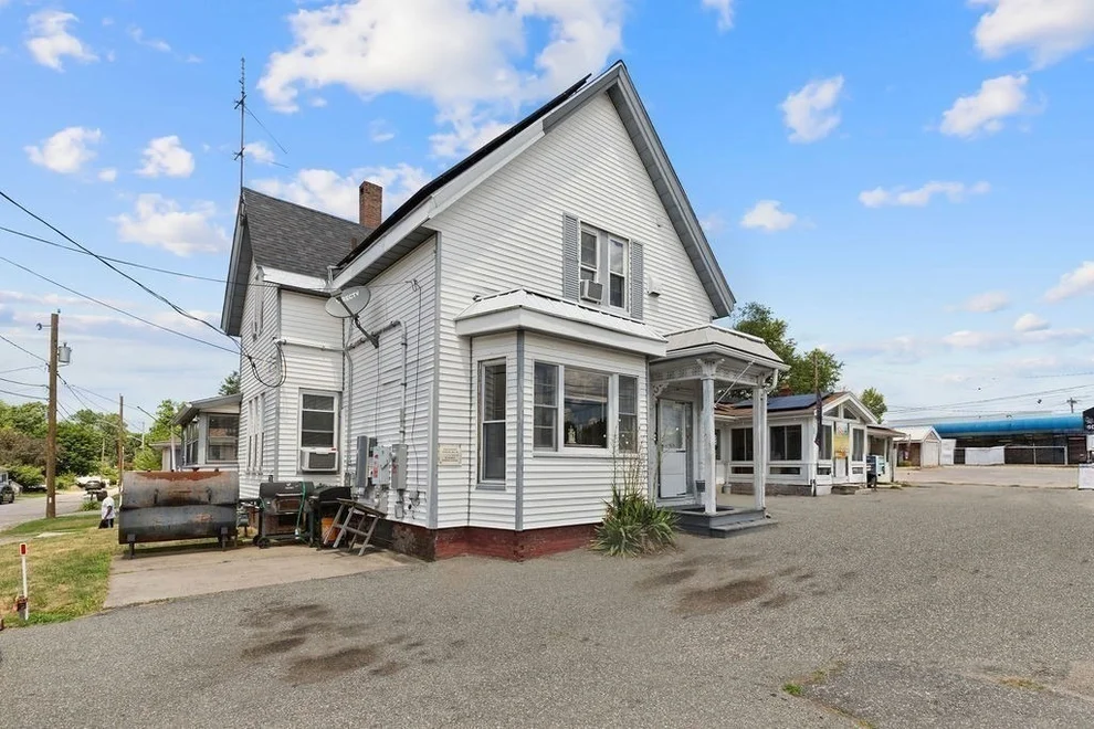 Unit for sale at 616 Centre, Brockton, MA 02302