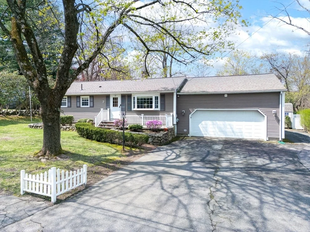 Unit for sale at 117 Sandini Rd, Marlborough, MA 01752