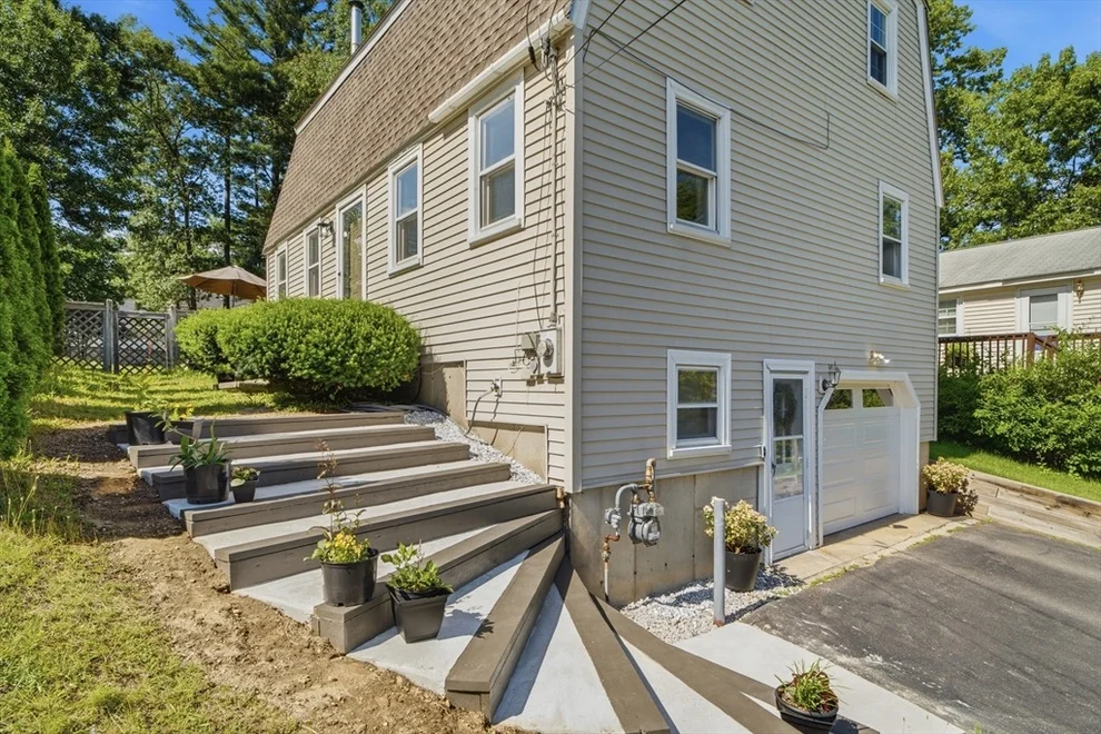 Unit for sale at 34 Maple Rd, Westford, MA 01886
