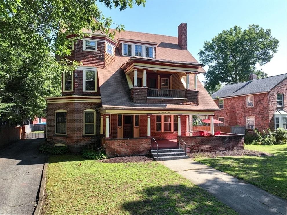 Unit for sale at 171 Dartmouth Ter, Springfield, MA 01109