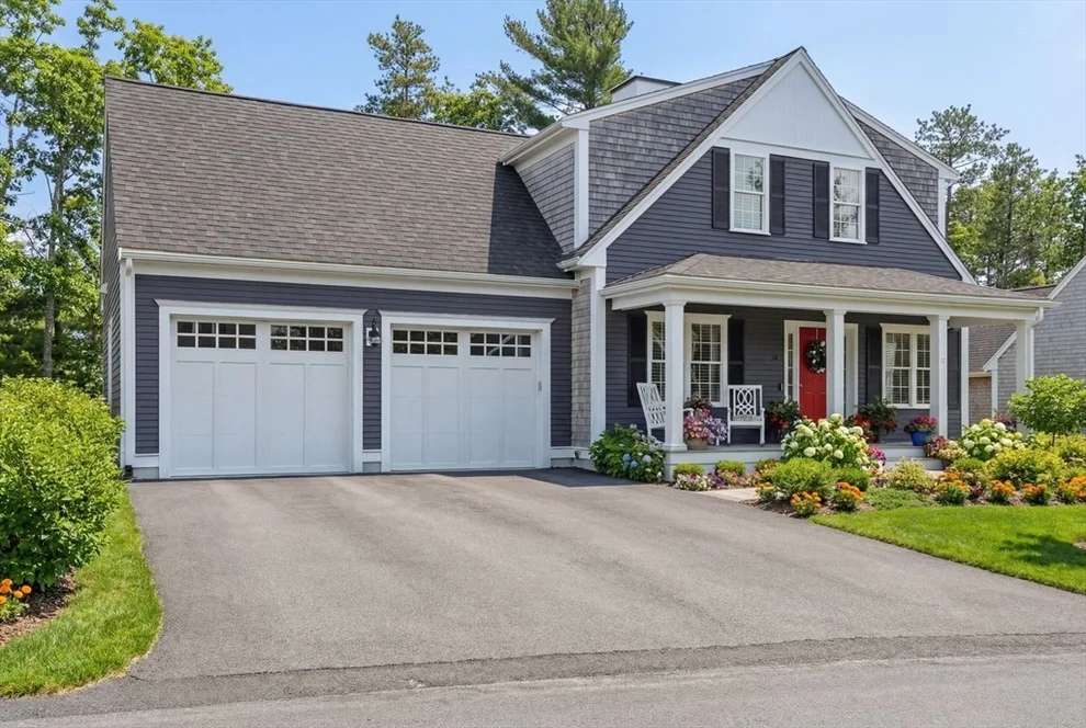 Unit for sale at 16 Farm Rd, Plymouth, MA 02360