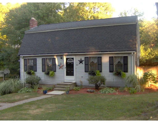 Unit for sale at 35 Carriage House Path, Ashland, MA 01721