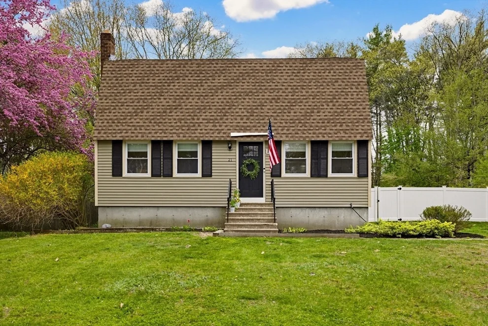 Unit for sale at 21 Emery Rd, Townsend, MA 01469