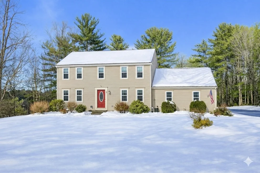 Unit for sale at 25 Dunny Cove Lane, Uxbridge, MA 01569