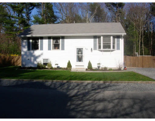 Unit for sale at 10 Yale Rd, Pembroke, MA 02359