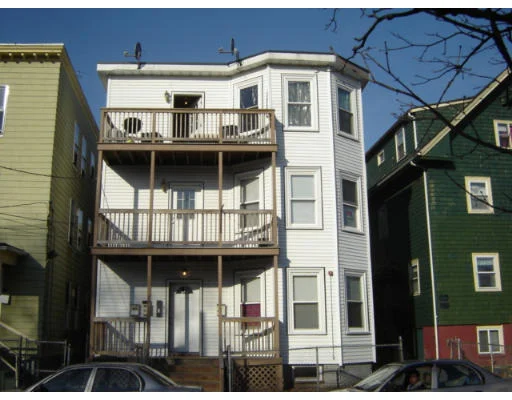 Unit for sale at 76 Hanover St, Lynn, MA 01902