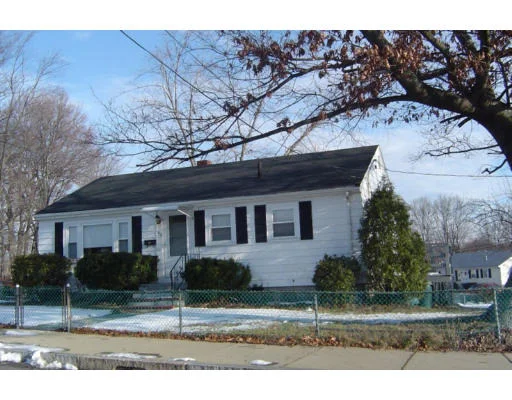 Unit for sale at 410 Metropolitan Ave, Boston, MA 02131