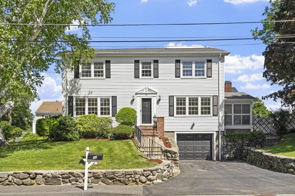 Unit for sale at 33 Kane Dr, Marlborough, MA 01752