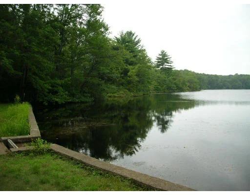 Unit for sale at 5 Briggs Pond Way, Sharon, MA 02067
