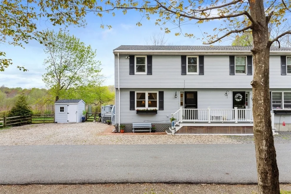 Unit for sale at 90 Pleasant St, Rockport, MA 01966