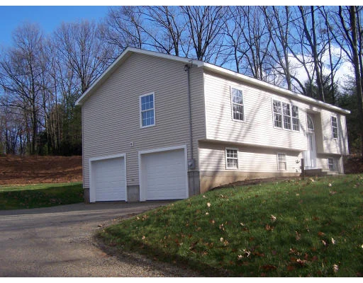 Unit for sale at 316 Leicester Street, Auburn, MA 01501