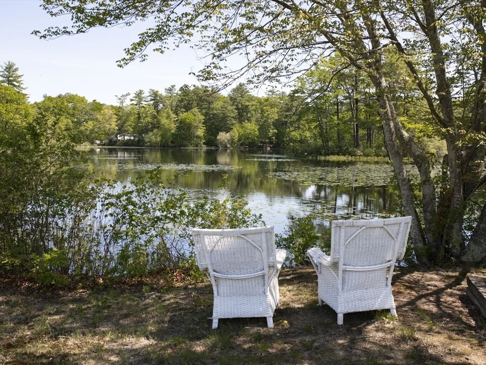 Unit for sale at 459 Union Bridge Rd, Duxbury, MA 02332