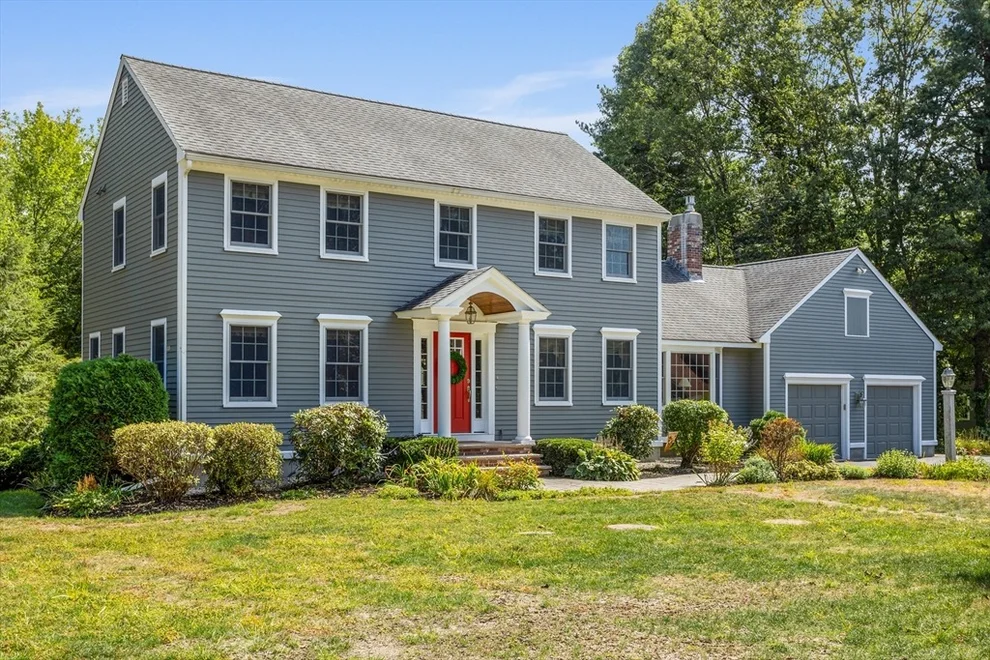 Unit for sale at 4 Drew Crossing, Westford, MA 01886