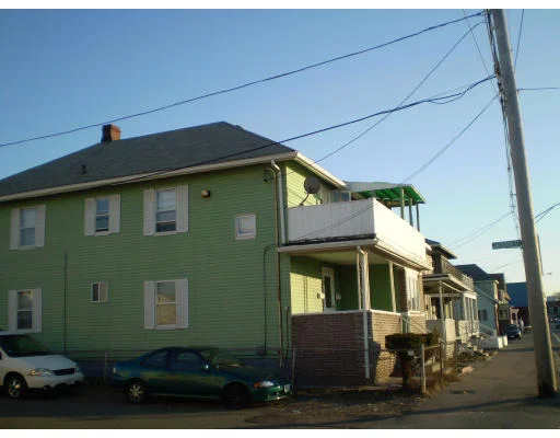 Unit for sale at 1018 N Shore Rd, Revere, MA 02151