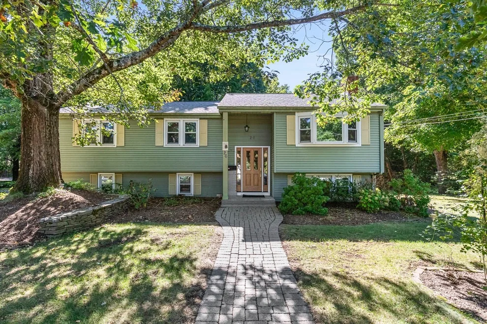 Unit for sale at 26 Atherton Rd, Foxboro, MA 02035