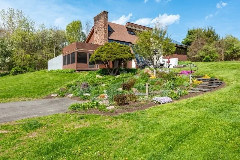 Unit for sale at 400 Middle St, Amherst, MA 01002