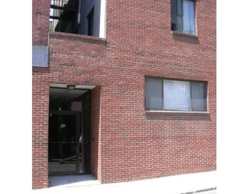 Unit for sale at 90 Salem St, Boston, MA 02113