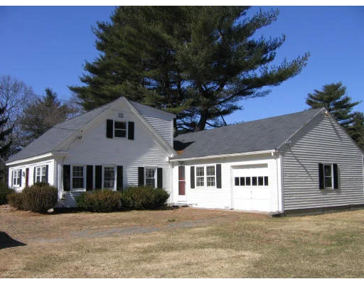 Unit for sale at 74 Hopkinton Rd, Upton, MA 01568