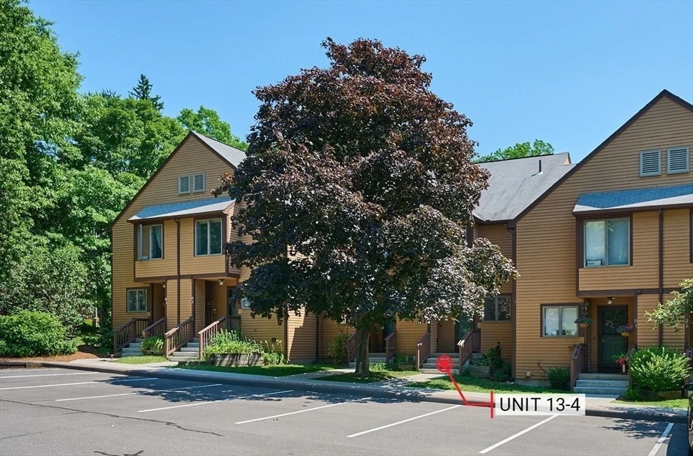 Unit for sale at 575 Bridge Rd, Northampton, MA 01062