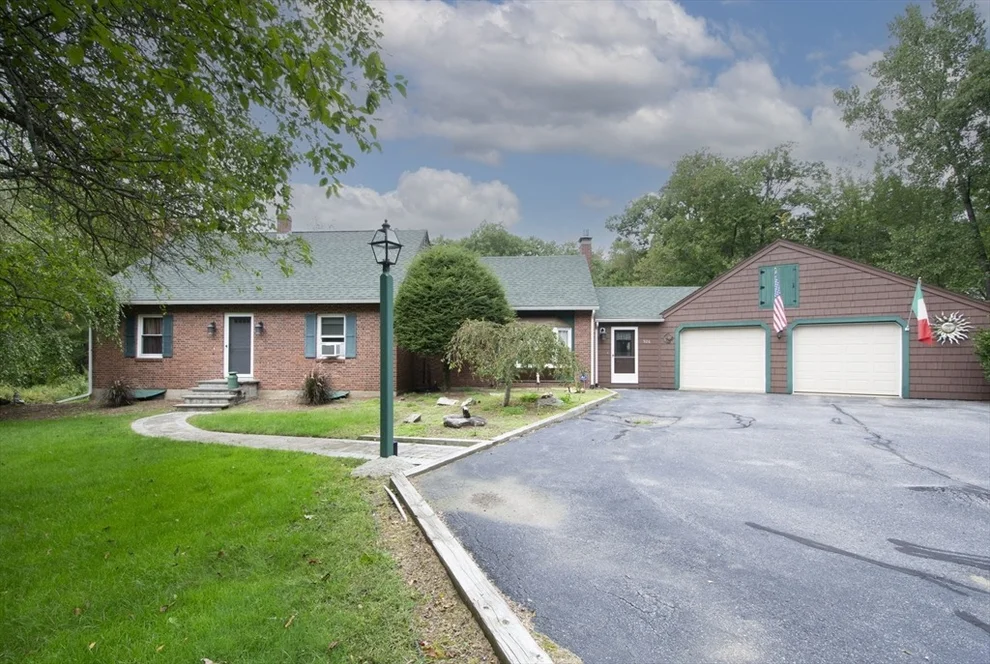 Unit for sale at 926 Old Turnpike Road, Oakham, MA 01068