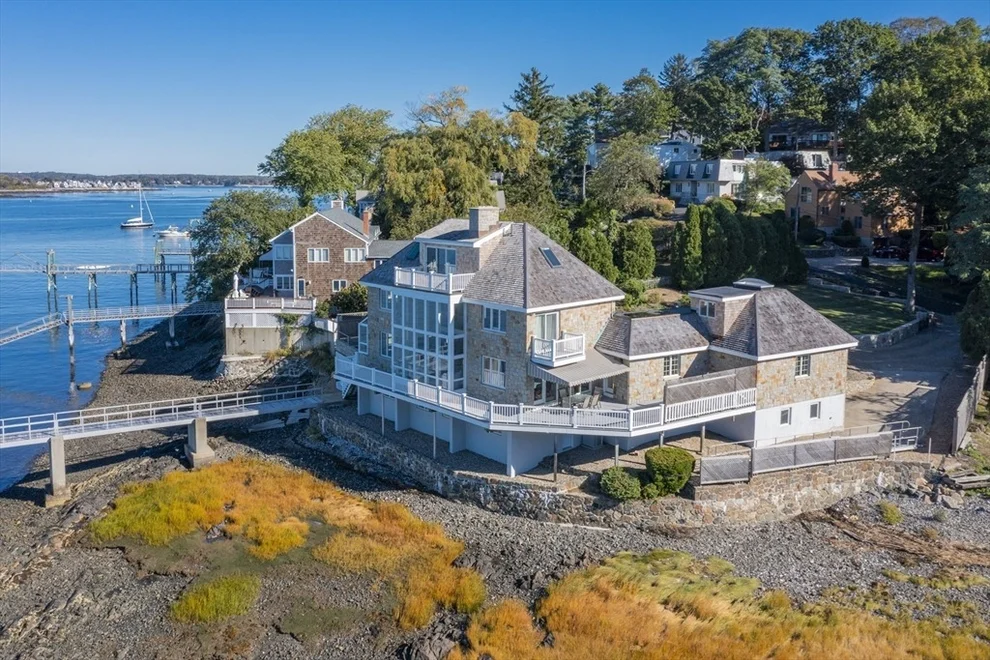 Unit for sale at 89 Naugus Ave, Marblehead, MA 01945