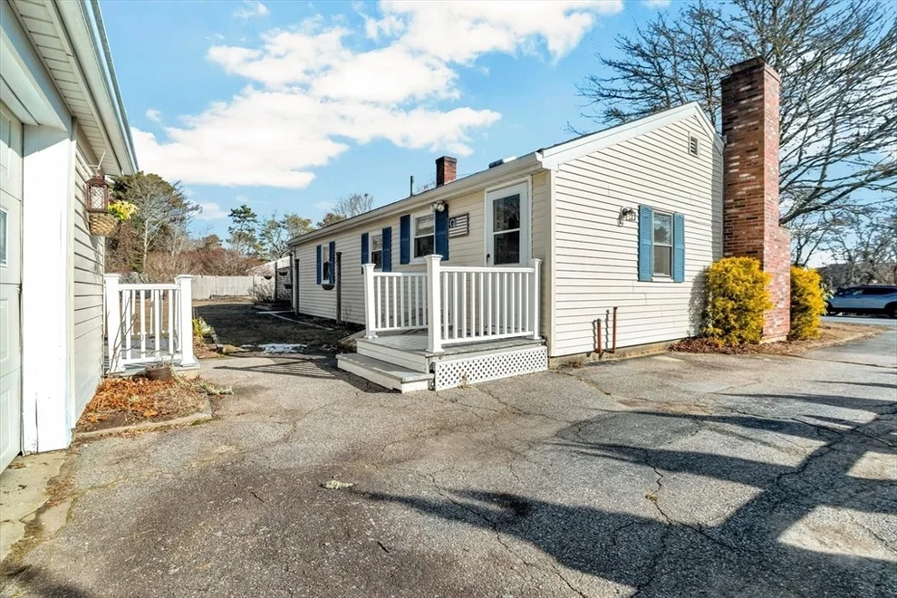 Unit for sale at 68 Homestead Ln, Falmouth, MA 02536