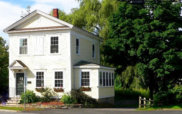Unit for sale at 1 Union St, Georgetown, MA 01833