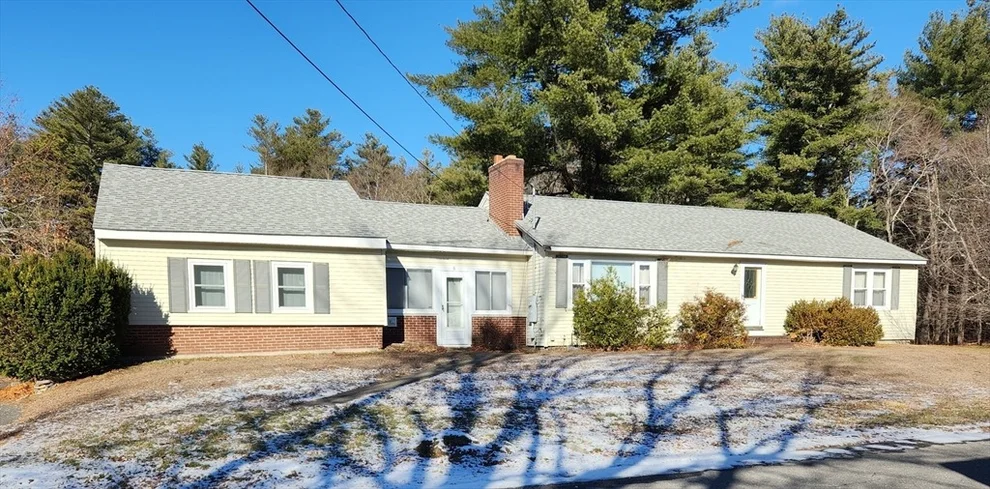 Unit for sale at 6 Oakhurst Street, Ayer, MA 01432