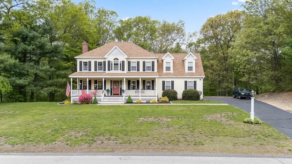 Unit for sale at 93 Londonderry Way, Uxbridge, MA 01569