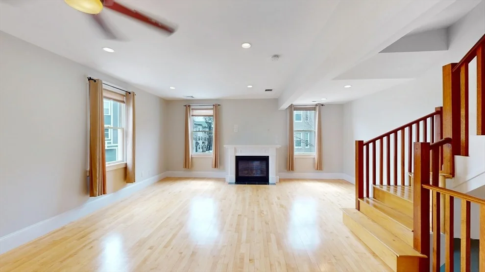 Unit for sale at 538-540 East 8th St, Boston, MA 02127