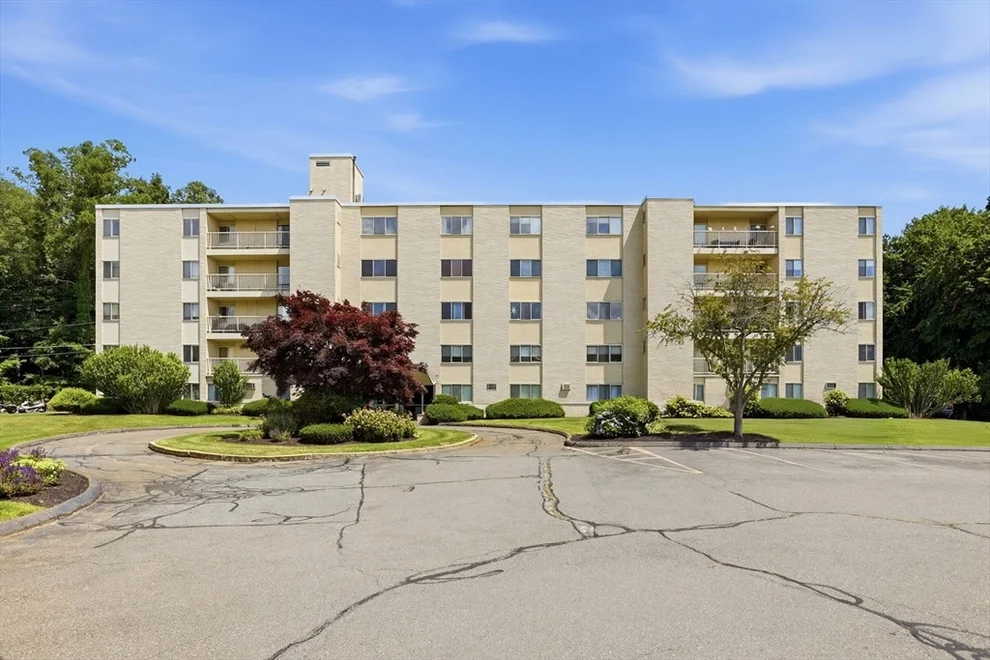 Unit for sale at 300 Park Terrace Drive, Stoneham, MA 02180