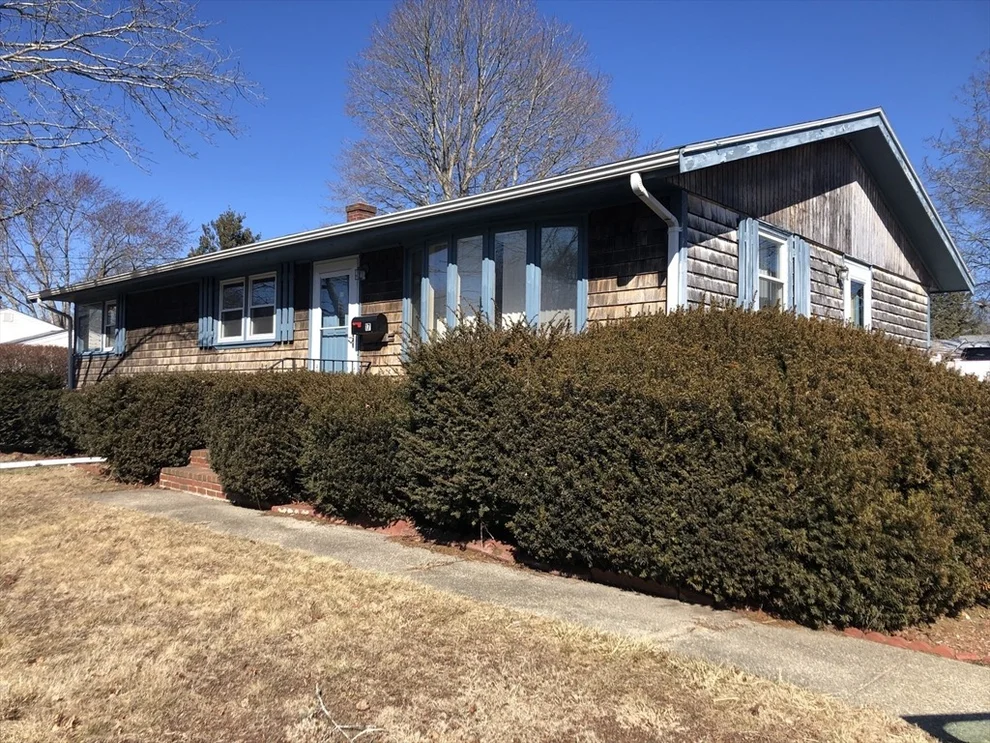 Unit for sale at 17 Hamlet Street, Fairhaven, MA 02719